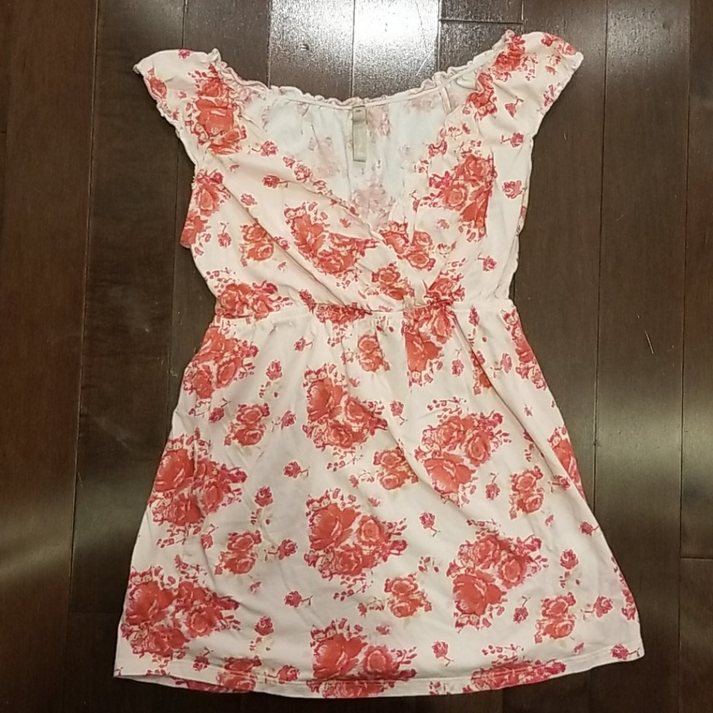 Thyme Maternity top